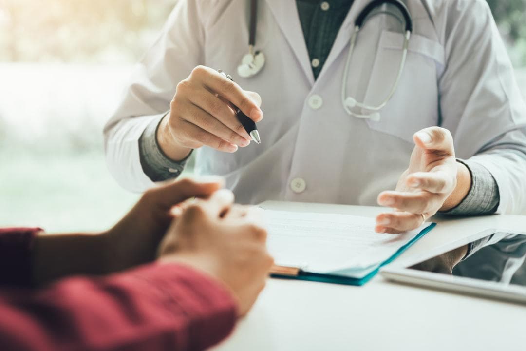 Aucun symptôme, aucune alerte : cette oncologue découvre soudain son cancer