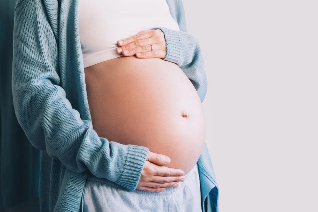 La grossesse remodèle votre cerveau en profondeur… et ses effets durent des années