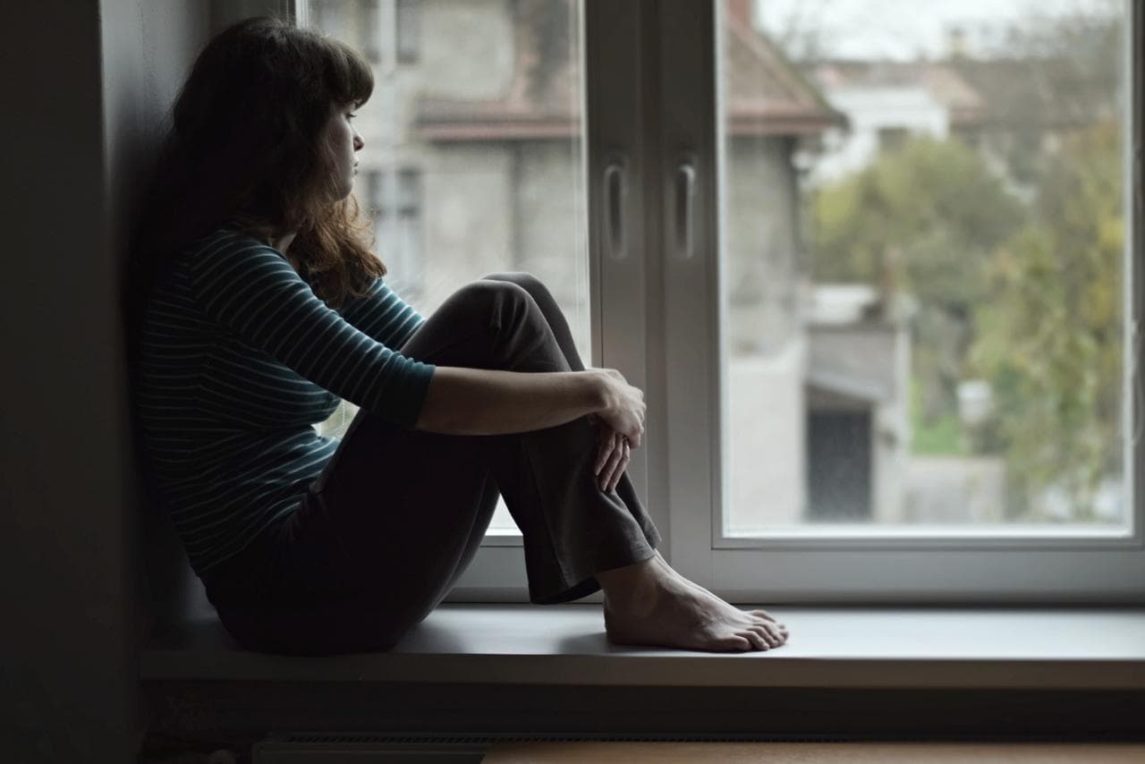 Et si la solitude avait un effet direct sur votre cerveau ? Ce que révèle la science va vous surprendre