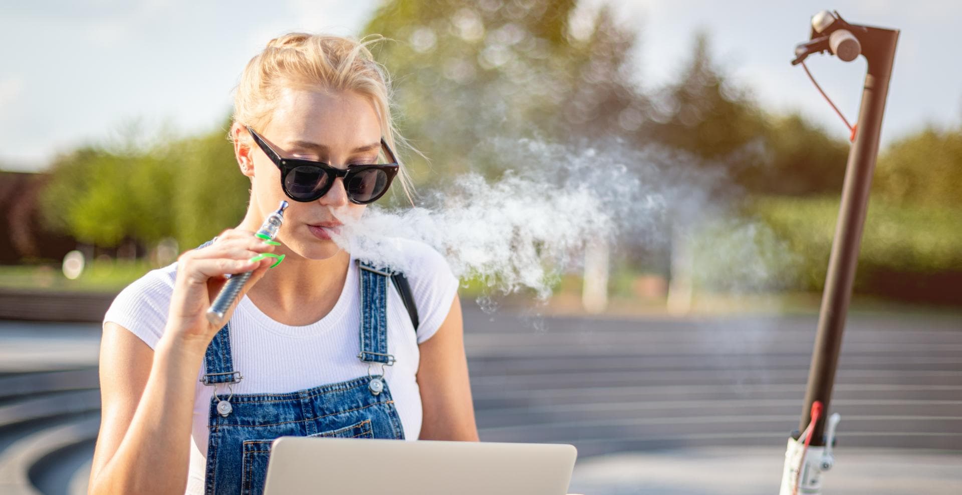 Plus de 3 000 gènes modifiés chez des vapoteurs : ces arômes seraient au cœur du problème