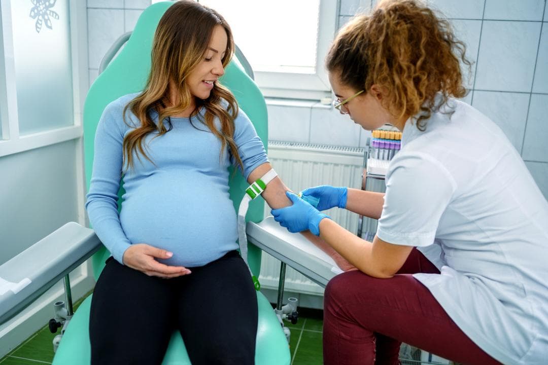 Dépression post-partum : ce nouveau test pourrait repérer les femmes à risque pendant la grossesse